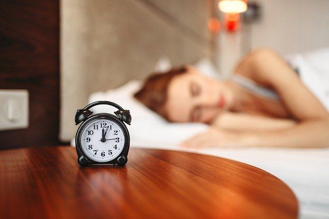 Gece Geç Uyumanızın Beyninize Etkileri Neler? Gece Kuşu Olanların Bilmesi Gerekenler!