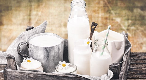Açık Süt Sağlıklı mı? Sütü Isıtmak Zararlı mı? En Sağlıklı Süt Hangisi?